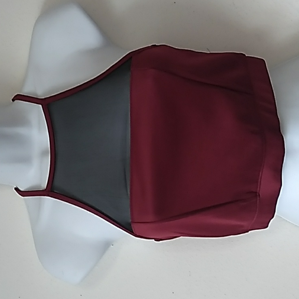 Forever 21 burgundy wine athletic yoga halter crop top with mesh insert S - Picture 2 of 7